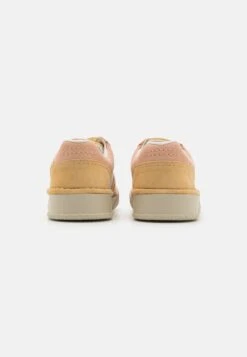 Clarks Craftcup Court - Zapatillas - Pale Peach -Ofertas Clarks Tienda 009ceeb9c3534c16b11d85df1cc6962b