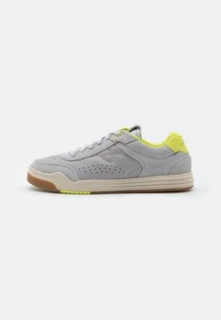 Clarks Cica 2.0 O Unisex- Zapatillas - Grey Combi