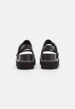 Clarks Orianna Over - Sandalias Con Plataforma - Black 9 Clarks Orianna Over - Sandalias Con Plataforma - Black -Ofertas Clarks Tienda 3a69fc582652459297e0488eded5538a