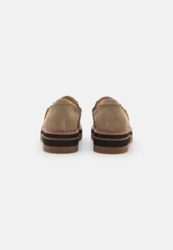 Clarks Orianna- Mocasines - Dark Sand 9 Clarks Orianna- Mocasines - Dark Sand -Ofertas Clarks Tienda 3d6bf3a763214a779c040e599c042ce8