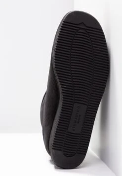 Clarks Originals Wallabee Craft - Botines Con Plataforma - Black 13 Clarks Originals Wallabee Craft - Botines Con Plataforma - Black -Ofertas Clarks Tienda 4fe7bb7a93774c2aa459df0fa1ff3234