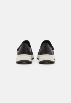 Clarks Dashlite Strap - Zapatillas - Black -Ofertas Clarks Tienda 5d7fd359abeb49ec9ec163c0f9deb2a8