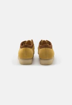 Clarks Originals Wallabee - Zapatos Con Cordones - Yellow 8 Clarks Originals Wallabee - Zapatos Con Cordones - Yellow -Ofertas Clarks Tienda 5f37f5ae4e894351802608f8d6dbf1c2