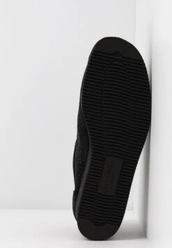 Clarks Originals Wallacraft- Zapatos Con Cordones - Black -Ofertas Clarks Tienda 6b4c691ff61f4c2fbe05842a3bc94f5d