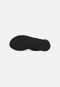 Clarks Karsea Strap - Sandalias - Black -Ofertas Clarks Tienda 76c087a80adf4ea3887bde39e96bad1e