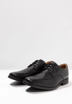 Clarks Tilden - Zapatos Con Cordones - Black -Ofertas Clarks Tienda 7a013bc20c034aac9634090ae84caf3b