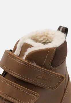 Clarks Heath Snug Unisex - Botines - Tan -Ofertas Clarks Tienda 7a60ab869a604d519ceda702c57ec167