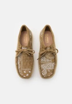 Clarks Originals Wallabee Cup - Zapatos Con Cordones - Dark Olive -Ofertas Clarks Tienda 8ff837e8eb29408fa7b78f320e0e5bed