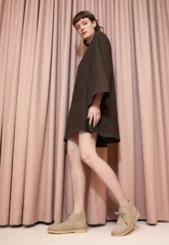 Clarks Originals Desert Boot - Zapatos Con Cordones - Sand 11 Clarks Originals Desert Boot - Zapatos Con Cordones - Sand -Ofertas Clarks Tienda ae837bba2f304059825a0b6833b27bff