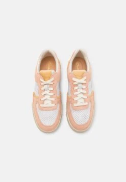 Clarks Craftcup Court - Zapatillas - Pale Peach -Ofertas Clarks Tienda b2b88392f90a46fbbd0b780f03c20888