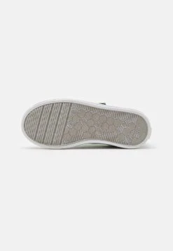 Clarks X Frugi Foxing Beau - Zapatillas - Light Blue Combi -Ofertas Clarks Tienda cea93c0cc2524a49a72bc55e5573787b