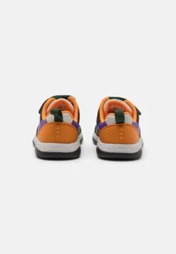 Clarks Steggystride - Zapatillas - Green -Ofertas Clarks Tienda cf999b05c4a940d28ae8e6be024b8933