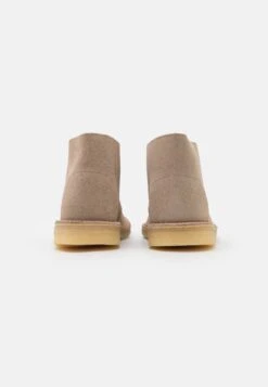 Clarks Originals Desert Boot - Zapatos Con Cordones - Sand 13 Clarks Originals Desert Boot - Zapatos Con Cordones - Sand -Ofertas Clarks Tienda e1d641ceaa484952b98c1123638b3320