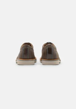 Clarks Atticus - Zapatos Con Cordones - Stone -Ofertas Clarks Tienda e75c1155498a406e8c40120632ebc29f