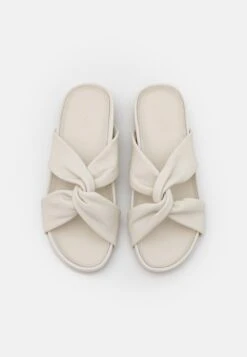 Clarks Pure Twist - Sandalias Planas - White -Ofertas Clarks Tienda ea12bd8569d54e11bc03b829cd9df65b